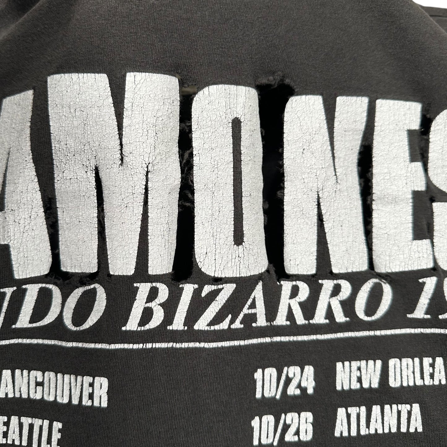 1992 Vintage Ramones "Mondo Bizarro" Tour Shirt
