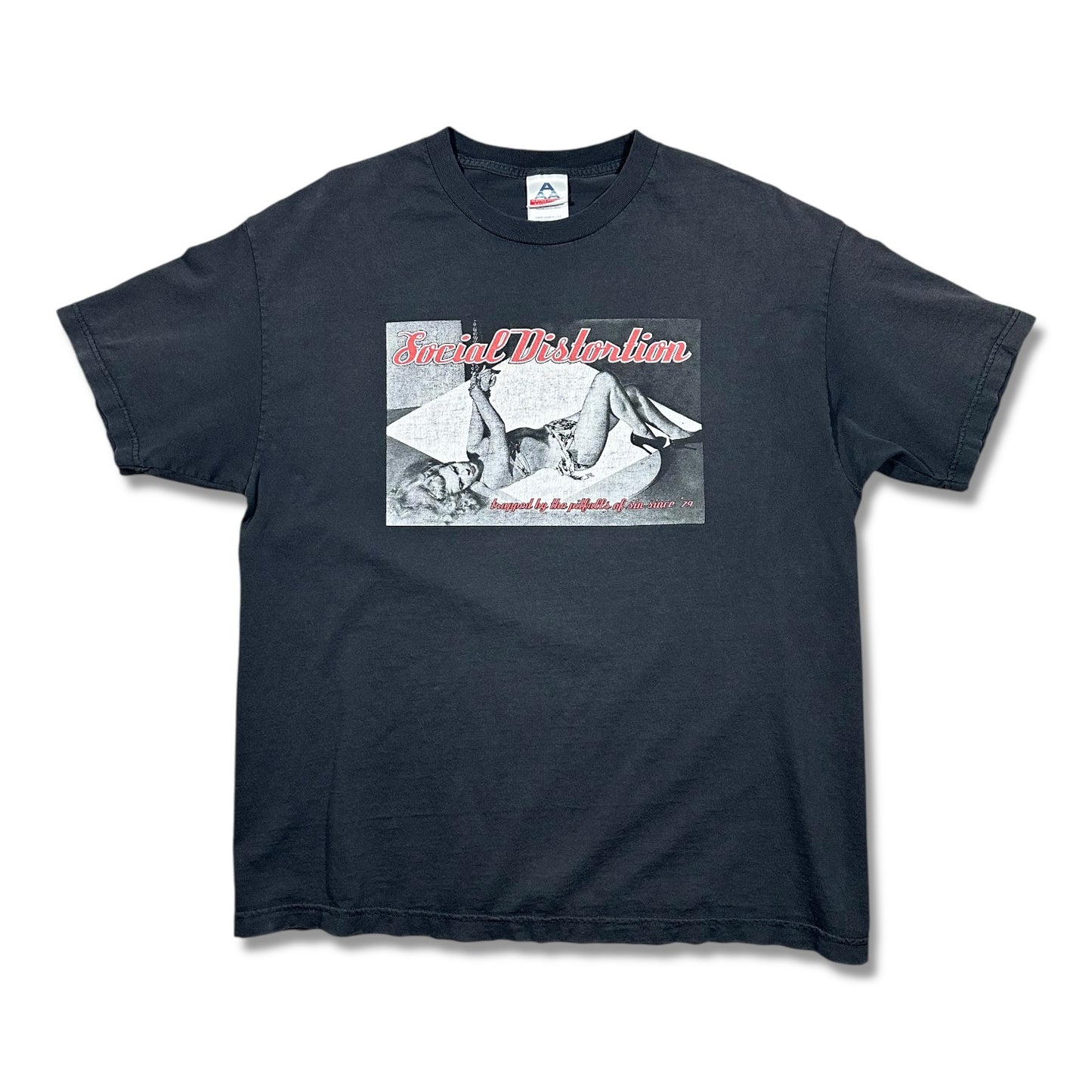 2000s Vintage Social Distortion Shirt