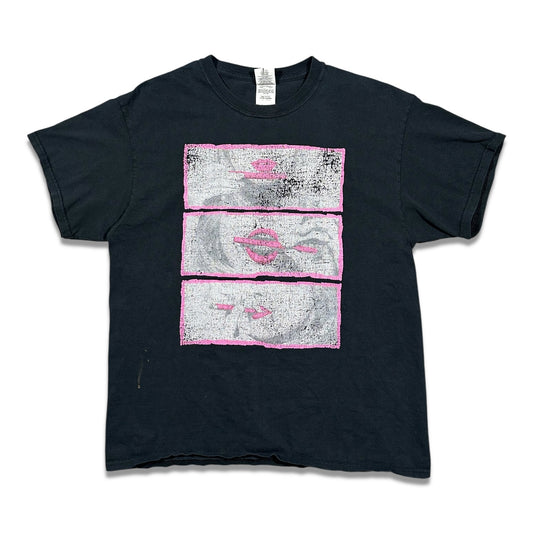 2000s Vintage Lip Rolling Weed Shirt