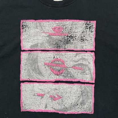 2000s Vintage Lip Rolling Weed Shirt