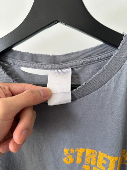 2000s Vintage Stretch Arm Strong Shirt