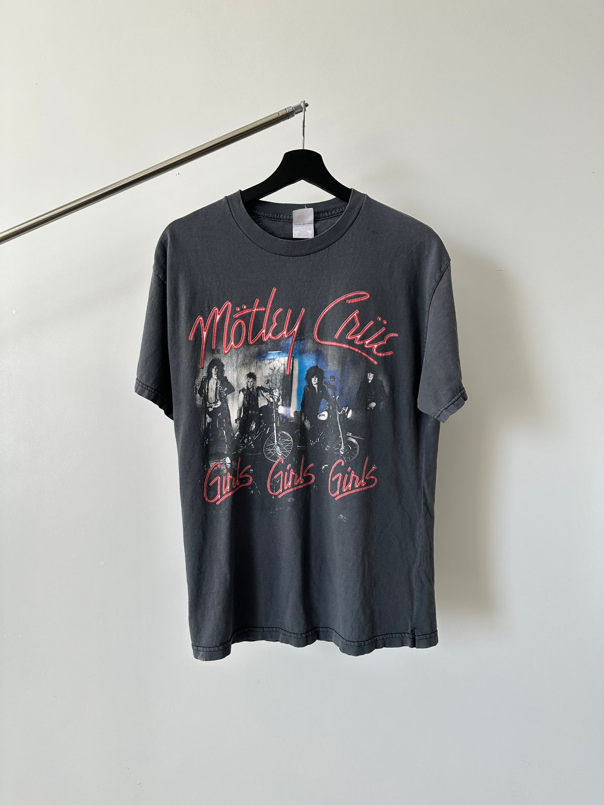2000s Vintage Motley Crue Shirt