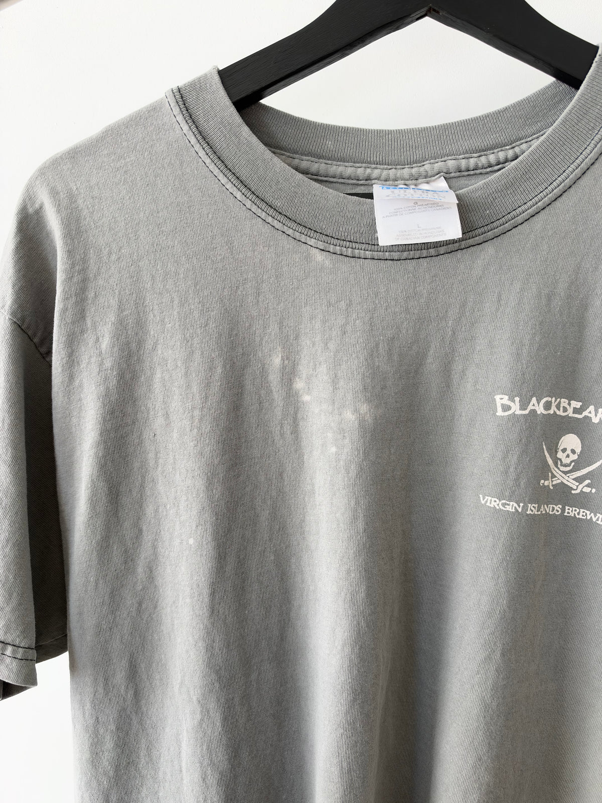 2000s Vintage Blackbeard Ale Beer Shirt