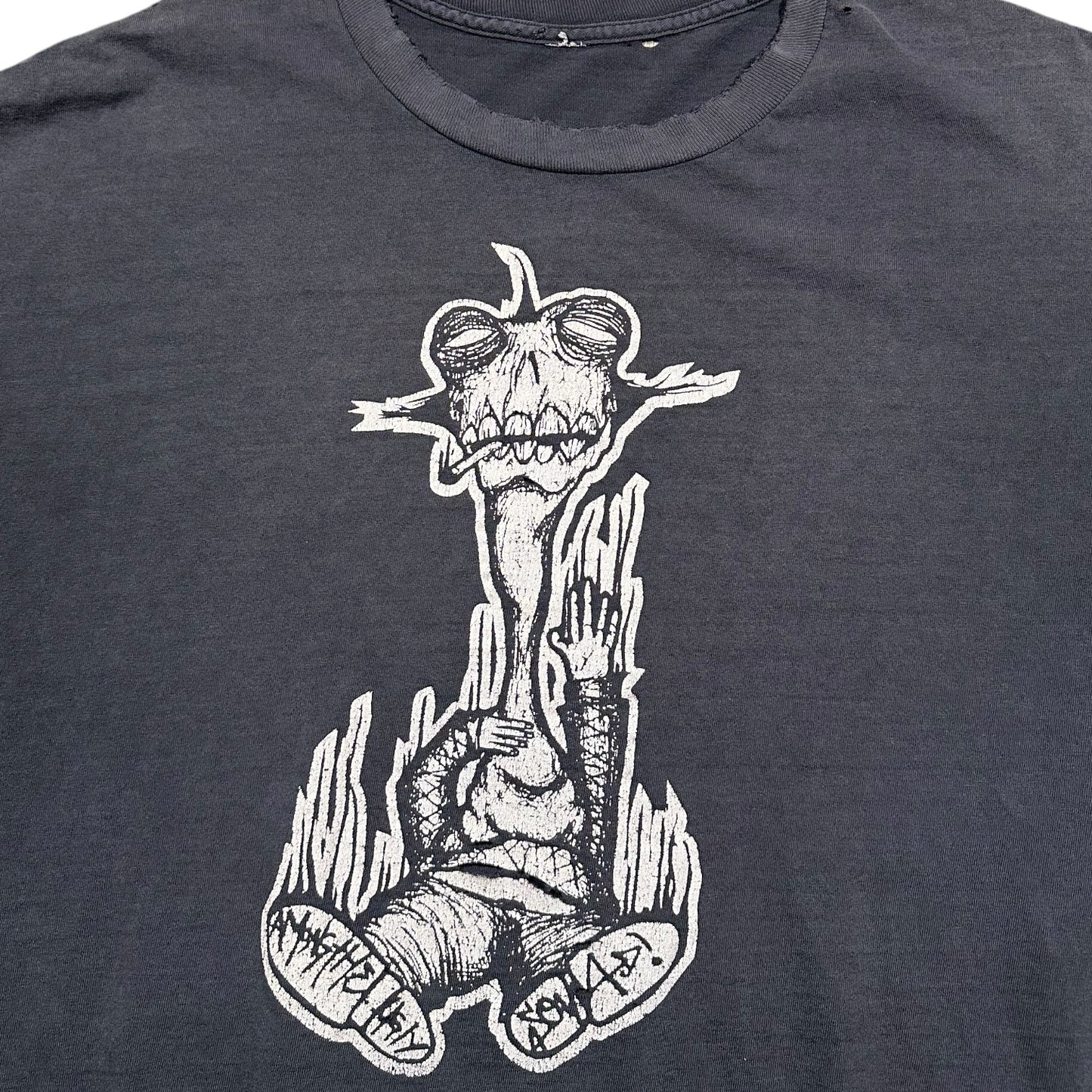 2000s Vintage Art Shirt